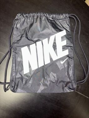 Nike Black Sling